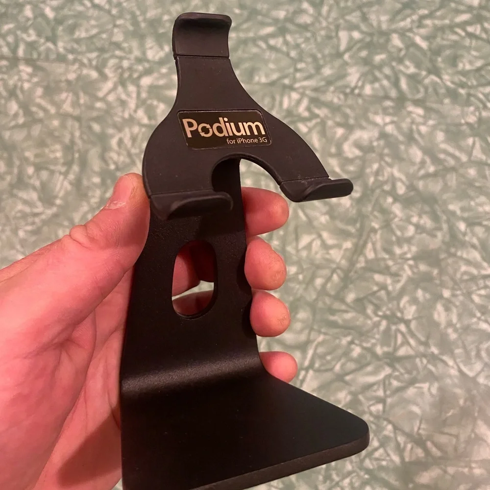 Heavy Duty Vintage Powder-Coated Black Steel “Podium” IPhone 3G Cell Phone Stand
